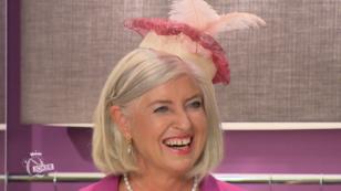 Sabines Fascinator erinnert Guido an eine Käseschachtel Sabines Fascinator erinnert Guido an eine Käseschachtel