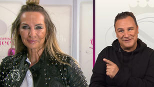 Claudia fühlt sich wohl als Rockerbraut Claudia fühlt sich wohl als Rockerbraut