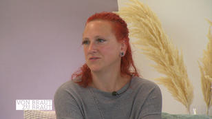 Jacy ist zu Tränen gerührt Jacy ist zu Tränen gerührt