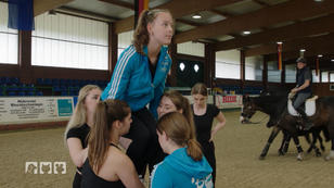 Cheerleading beim Reitsport Cheerleading beim Reitsport