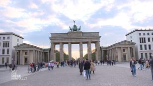 Amalia und Alexandros machen einen Trip zu zweit Amalia und Alexandros machen einen Trip zu zweit