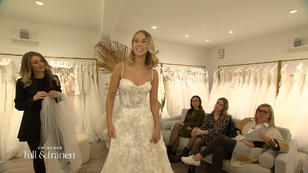 Bei diesem Kleid gehen die Meinungen auseinander Bei diesem Kleid gehen die Meinungen auseinander