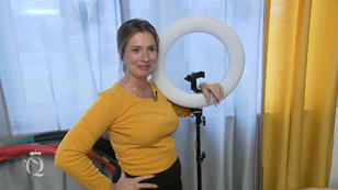 Jess ist Hula-Hoop-Influencerin Jess ist Hula-Hoop-Influencerin