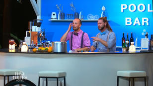 Bisschen Barkeeper-Beatboxen Bisschen Barkeeper-Beatboxen