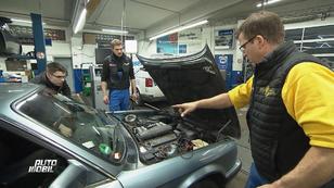 Das Auto quietscht und ruckelt Das Auto quietscht und ruckelt