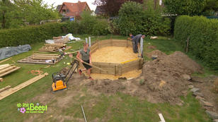 Thilo wollte eigentlich keinen Pool bauen Thilo wollte eigentlich keinen Pool bauen