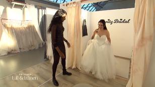 Brautkleid wie eine Barbiepuppe Brautkleid wie eine Barbiepuppe
