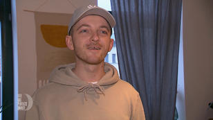 Nach dem Dinner hat Richard großes vor Nach dem Dinner hat Richard großes vor