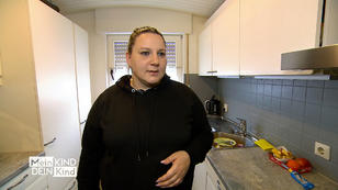 Bei Angi helfen nur die Mädels im Haushalt Bei Angi helfen nur die Mädels im Haushalt
