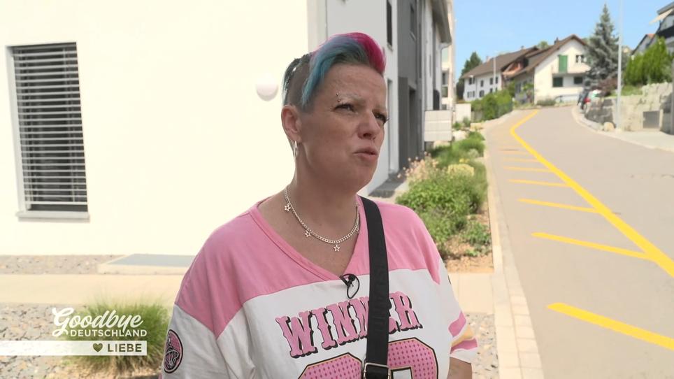 "Mama Afrika" Janine fühlt sich in Tansania am wohlsten "Mama Afrika" Janine fühlt sich in Tansania am wohlsten