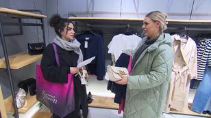 Selina ist mit der Shopping-Tour überfordert Selina ist mit der Shopping-Tour überfordert