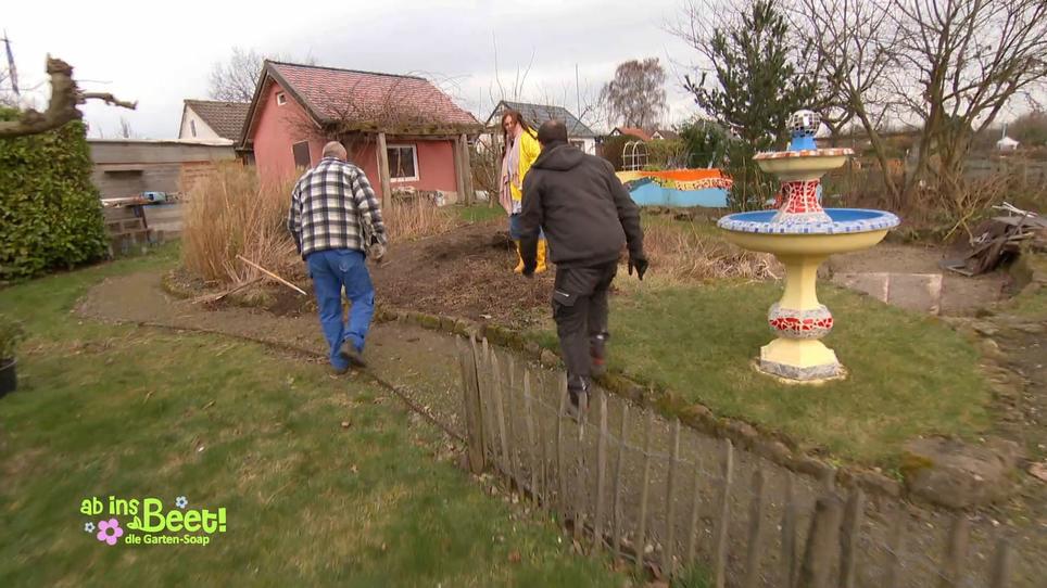 Die neueste Attraktion in Claus' Kleingarten Die neueste Attraktion in Claus' Kleingarten