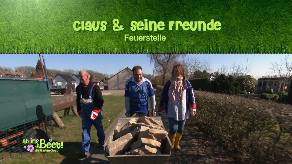 Der Bau der Feuerstelle geht weiter Der Bau der Feuerstelle geht weiter