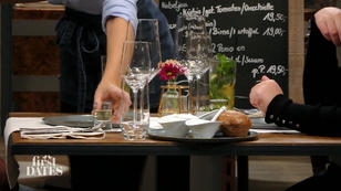 Roland spendiert ein Drink auf´s Haus Roland spendiert ein Drink auf´s Haus