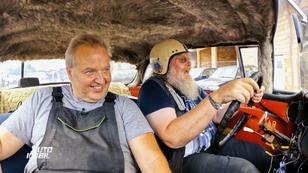 Oldtimer sind ihre Leidenschaft Oldtimer sind ihre Leidenschaft