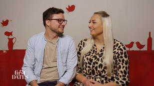 Sandra ist begeistert von Markus Charme Sandra ist begeistert von Markus Charme