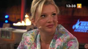 "Ein Mann muss beim Date mehr essen als ich" "Ein Mann muss beim Date mehr essen als ich"