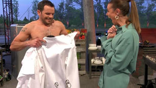 Sexy! Steffen Henssler zeigt seinen gestählten Body Sexy! Steffen Henssler zeigt seinen gestählten Body