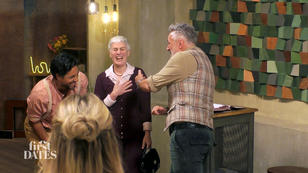 Tränen vor Lachen bei Cornelia Tränen vor Lachen bei Cornelia