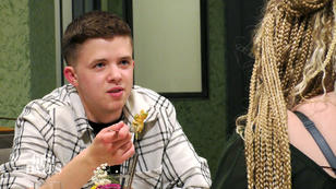 Julian versteckt seine Transsexualität nicht Julian versteckt seine Transsexualität nicht
