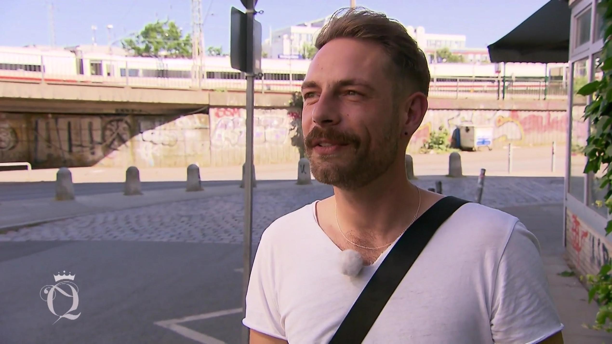 Shopping-Begleiter Toni hat die Ruhe weg Shopping-Begleiter Toni hat die Ruhe weg