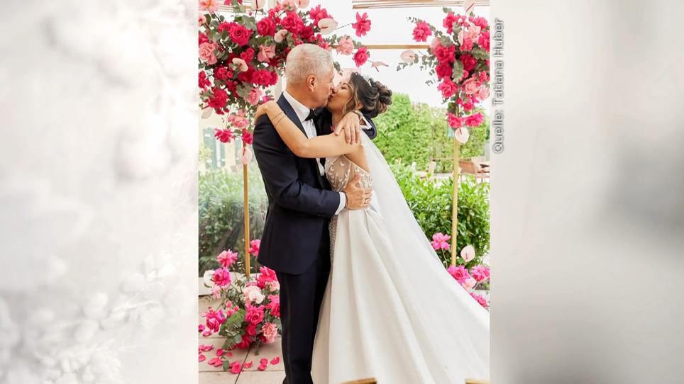 Fan hat vier Outfits für ihre Hochzeit Fan hat vier Outfits für ihre Hochzeit