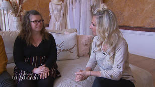 Rebeccas Ehemann will sie im figurbetonten Kleid Rebeccas Ehemann will sie im figurbetonten Kleid