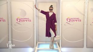 Sabrina im neuen Look mit coolem Coat Sabrina im neuen Look mit coolem Coat