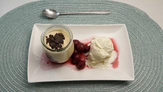 Joghurt-Vanilleeis