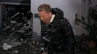 Oli Pocher im Schneemaschinen-Test