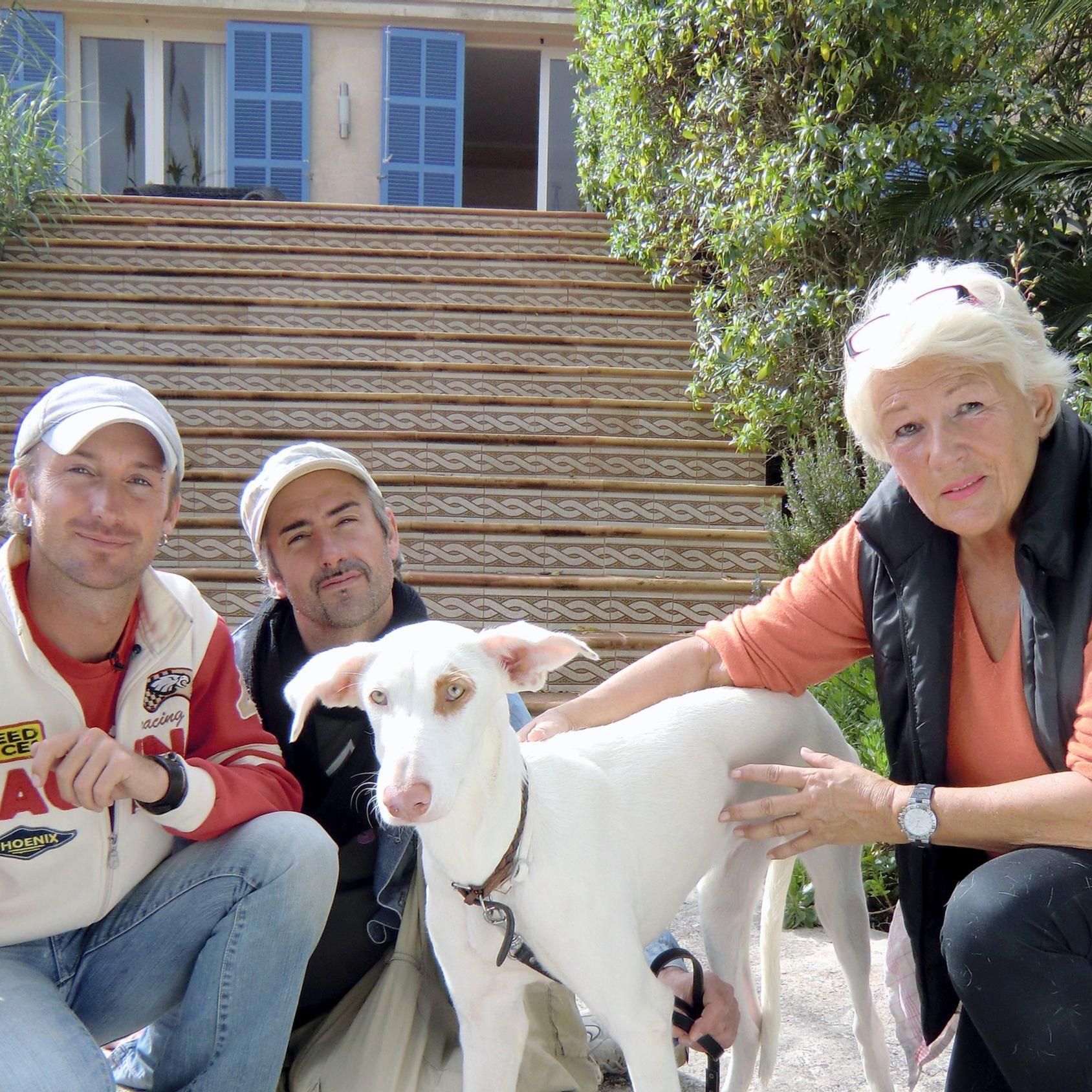 Tierschützer auf Mallorca (Rockstars mit Herz 2).jpg