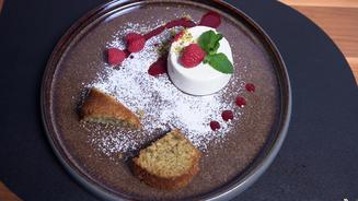 Himbeer-Kokos-Pannacotta