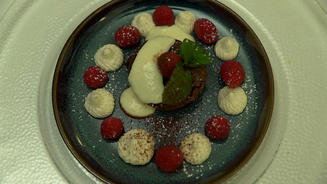 Vanillesoße Küsst Schokoküchlein 