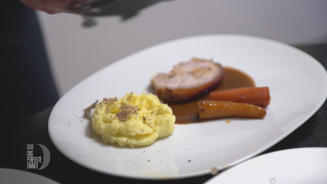 Spanferkelbraten an Trüffelkartoffelpü