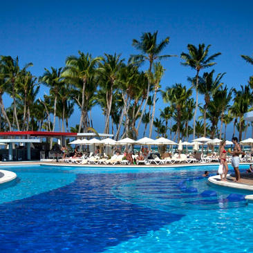 piscina-pool tcm56-83105.jpg piscina-pool tcm56-83105.jpg