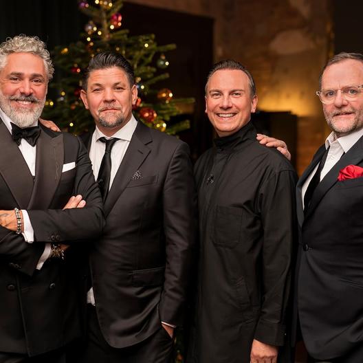 In der härtesten Küche der Welt weihnachtet es endlich wieder!