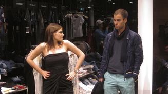 Yvonne beim Powershopping