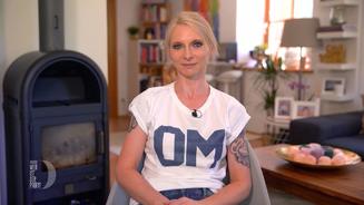 Susanne ist angeblich Yoga-Lehrerin