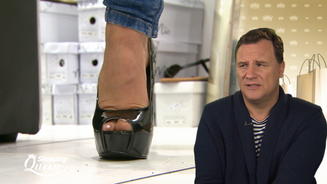 "Das ist ein billiger Nutten-Schuh"