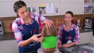 "Sally backt" bei TV NOW