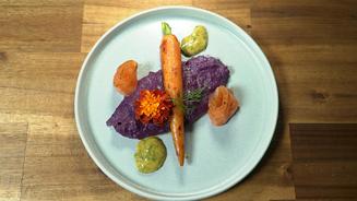 Gebeizter Lachs und glasierte Möhre