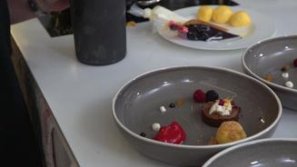 Schokotarte und Riebelknödel