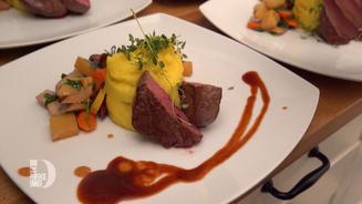 Fleisch vom Rind mit Portweinsauce