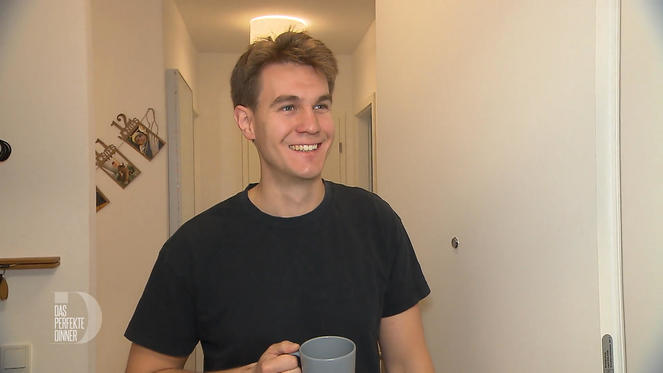 Max ist für sein perfektes Dinner zwar hochmotiviert, aber auch ein bisschen verpeilt.