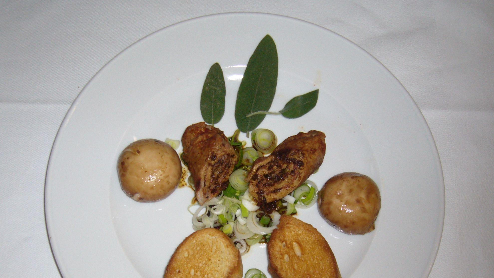 Gefüllte Kalbsröllchen Gefüllte Kalbsröllchen