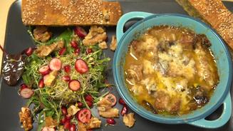 Ragout Fin mit wildem Salat