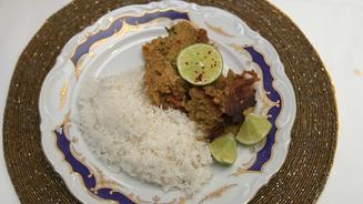 Gebackene Kochbananen mit Thunfisch