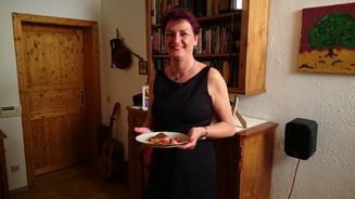 Anette beweist Humor