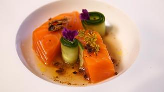 Lachs mit Gurke