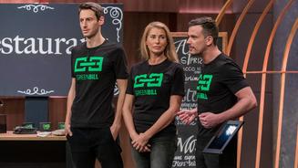 Giulia Siegel pitcht vor den Löwen!